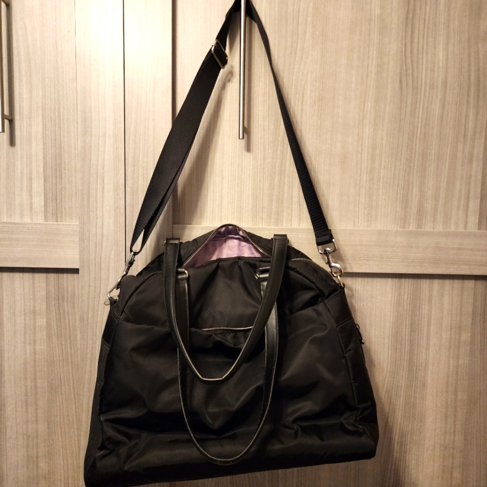 Lo & Sons Black OG Bag